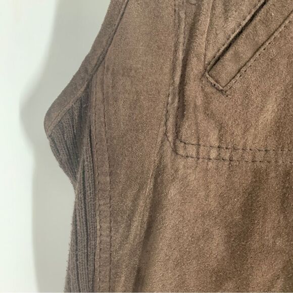 Chico’s Size L (Chicos 2) Brown Suede and Sweater Zip Front Vest - Picture 4 of 10